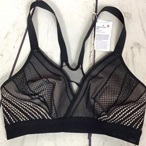 LULULEMON Awake To Lace Black/Birthday Beige Bra…